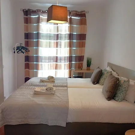 Charm Discovery 165 Apartment